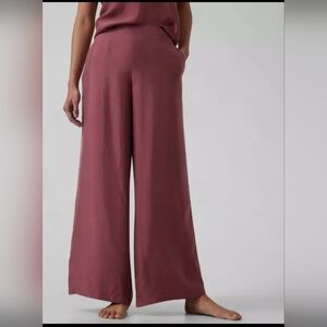 Athleta Calm Cool Pant size  Black NWT L Maroon Burgundy msrp99$